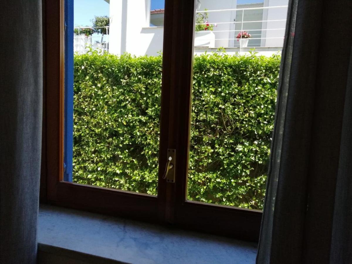 Mondello Beach The House With Green Lawns Vila Exterior foto